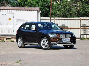 华晨宝马  XDrive20i 车辆右侧45度角