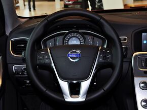 沃尔沃亚太  2.0T 自动 方向盘整体