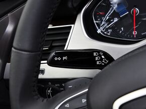 奥迪(进口)  50 TFSI 方向盘左侧控制杆