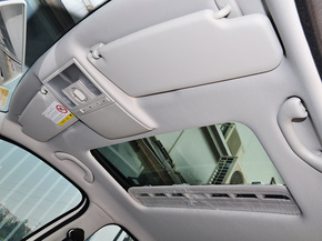 上海大众  1.4TSI DSG 车顶内部特写