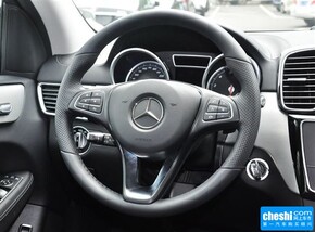 奔驰(进口)  GLE 320 4MATIC 方向盘整体