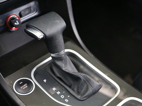 一汽奔騰  1.4T 換擋桿