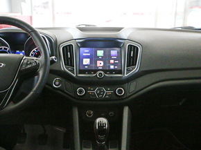 奇瑞汽车  1.5T 中控台