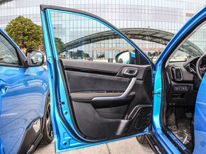 东风风神  1.4T 左前门板