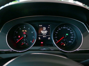 一汽-大众  380TSI DSG 仪表盘