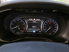 广汽传祺  320T 仪表盘