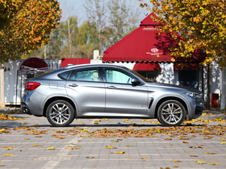 宝马(进口) 正右侧