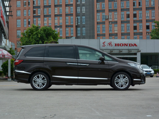 东风本田 2.4L 正右侧