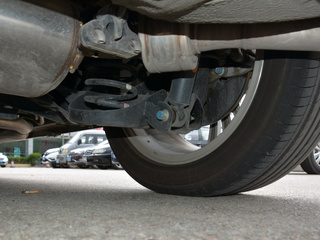 东风本田 2.4L 右后悬架