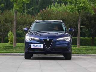 阿尔法.罗密欧  2.0T 280HP 正前