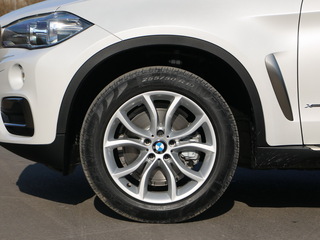 宝马(进口) xDrive35i 左前轮