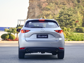 长安马自达  2.5L 正后