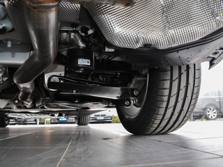 华晨宝马 525Li 右后悬架