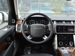 路虎  3.0 V6 SC Vogue 方向盘
