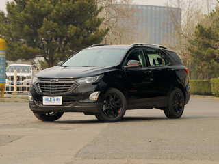 雪佛兰 Redline 550T 自动四驱拓界版RS 左前正45度