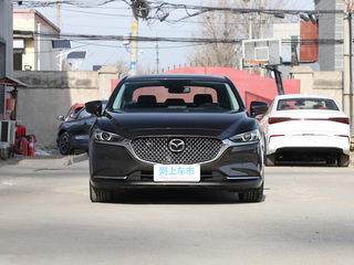 一汽马自达 2.0L 正前