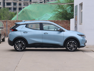 别克  652E 正右侧