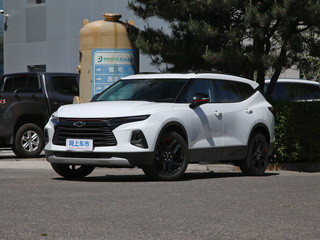 雪佛兰（国产）  Redline 650T 5座 左前正45度