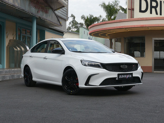 吉利汽车  1.4T CVT 右前正45度