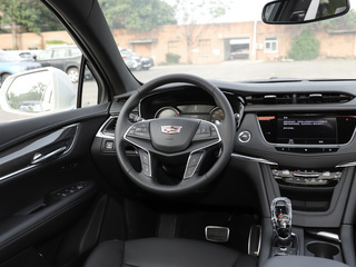 凯迪拉克(国产)  2.0T