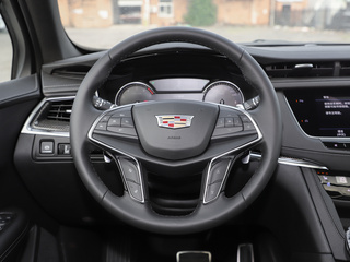 凯迪拉克(国产)  2.0T 方向盘