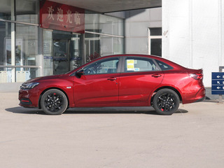 雪佛兰（国产）  轻混 Redline 320T 正左侧