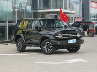 坦克  城市版 2.0T