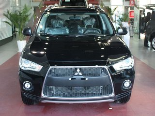 三菱(进口) 欧蓝德EX 劲界 2010款 精英版
