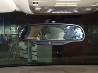 林荫大道 2010款局部