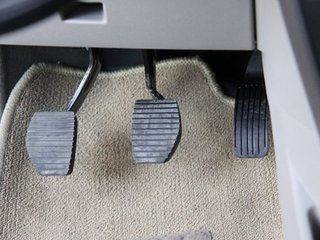 东风雪铁龙 C4世嘉两厢运动型局部