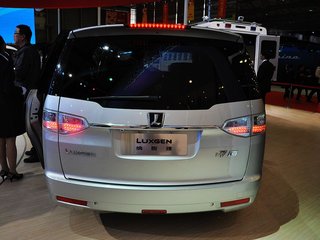 东风裕隆 纳智捷M7 EV车展