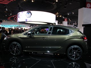 DS4实拍图