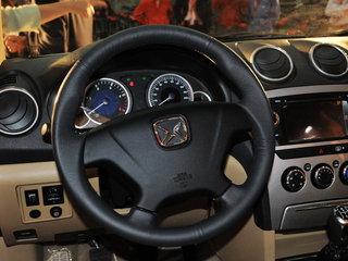 江铃 驭胜中控局部