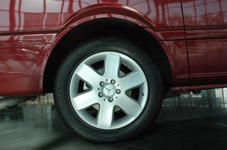 奔驰 Viano 轮胎轮毂 