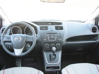 Mazda5实拍图