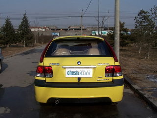 华普 海迅两厢 正后 