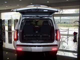 凯迪拉克 凯雷德Escalade 后备厢整体 