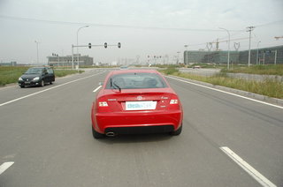 中华轿车 中华coupe 正后 