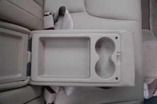 海马汽车 海马3 杯架 