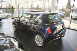 Mini MINI COOPER 左后45度 