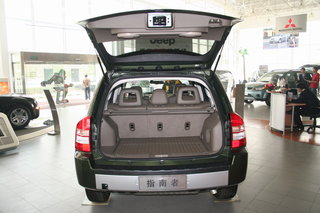 吉普Jeep 指南者Compass  后备厢整体 