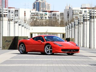 法拉利458图片