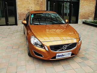 S60 2.0T智尊 2011款
