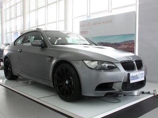 M3 4.0 V8 双门碳纤维顶版 2011款
