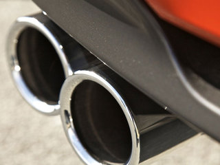 1M 2011款