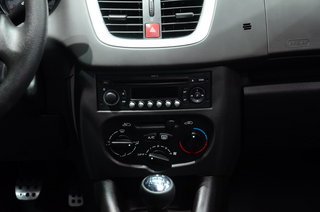 东风标致207 CROSS