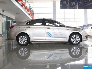 荣威550 550S 1.8L 2013款 手动 启逸版