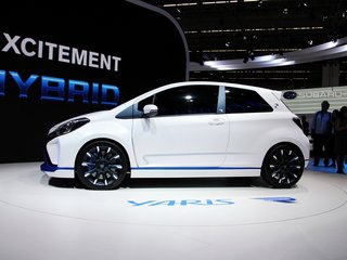 雅力士(海外)图片