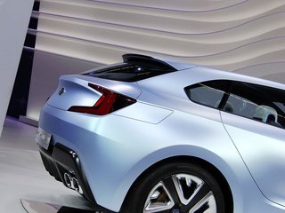 斯巴鲁Viziv图片