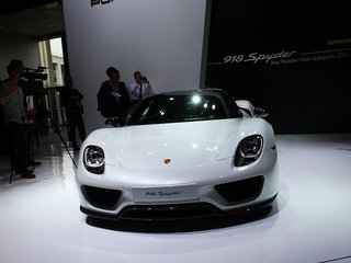保时捷918图片